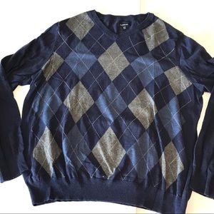 Croft&Barrow men size XXL sweater V neck Cotton poly blend 
Great condition
